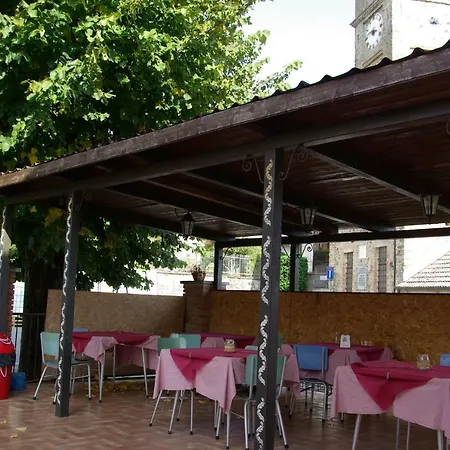 Di אכסניה Ciglione